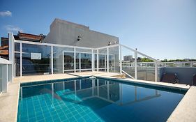 Zuza Slim Suites